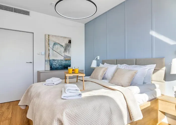 Okrzei Delux - Comfy Apartments